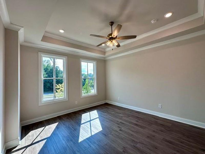 Spacious, unfurnished interior of a new home in Ward's Crossing Townhomes, Johns Creek (Image 18).