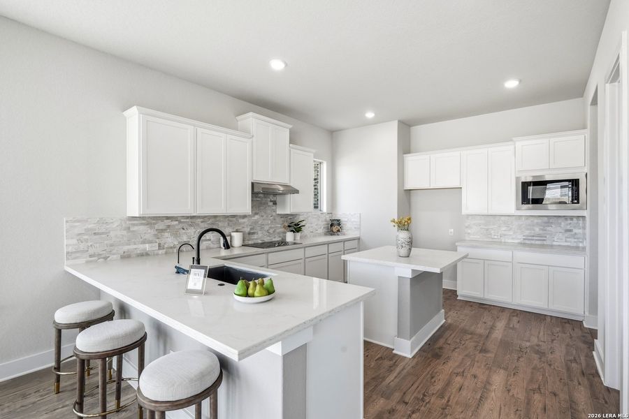 Furnished interior view inside a new home in , Boerne (Image 15).