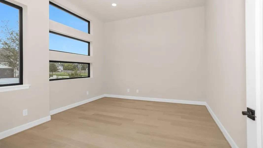 Spacious, unfurnished interior of a new home in Sienna, Missouri City (Image 13). Spacious, unfurnished interior of a new home in Sienna, Missouri City (Image 13).