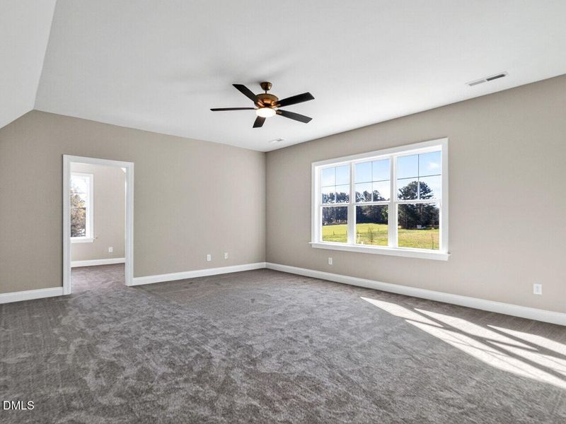 036-1280x960-theater-room