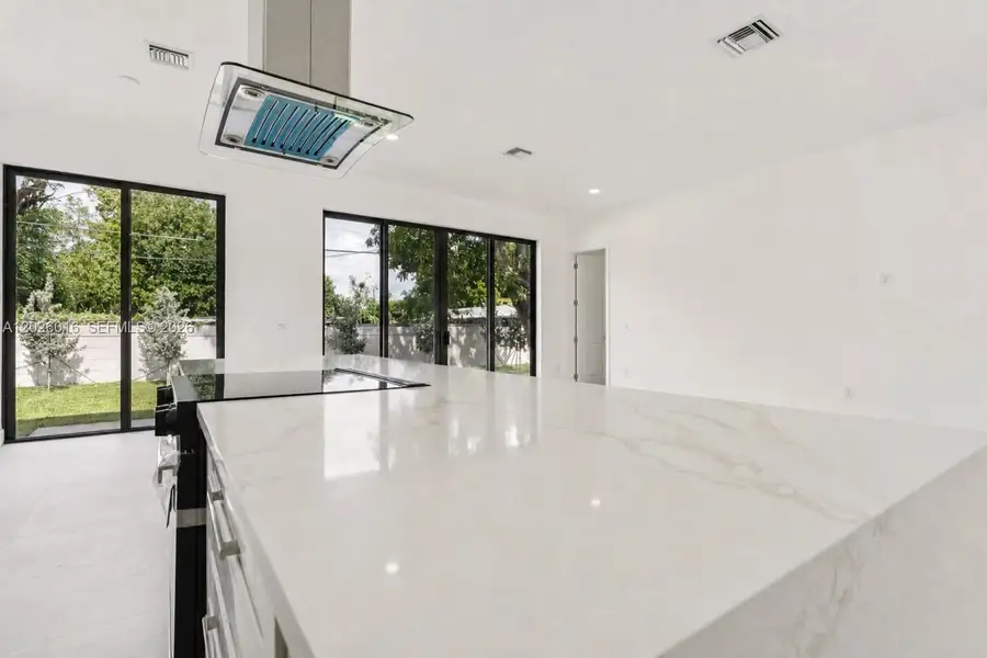Photos shown are of a completed unit with the same layout and styling; the available unit is currently under construction and may vary. Photos shown are of a completed unit with the same layout and styling; the available unit is currently under construction and may vary.