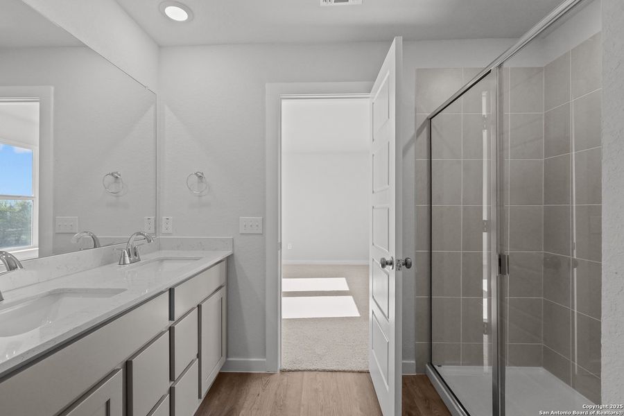 Furnished interior view inside a new home in Senna, Leon Valley (Image 8). Furnished interior view inside a new home in Senna, Leon Valley (Image 8).