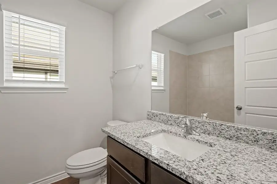 Furnished interior view inside a new home in Sycamore Landing, Fort Worth (Image 6).