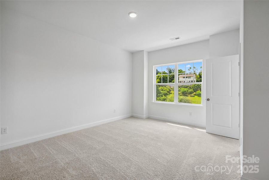 Spacious, unfurnished interior of a new home in , Asheville (Image 15).