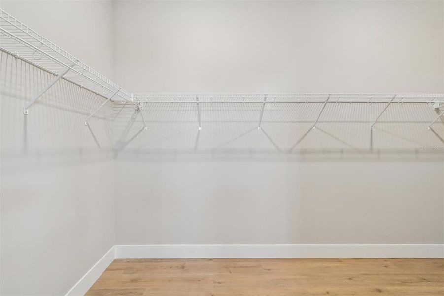 Spacious, unfurnished interior of a new home in Palmera Wellen Park - Classic Series, Venice (Image 34). Spacious, unfurnished interior of a new home in Palmera Wellen Park - Classic Series, Venice (Image 34).