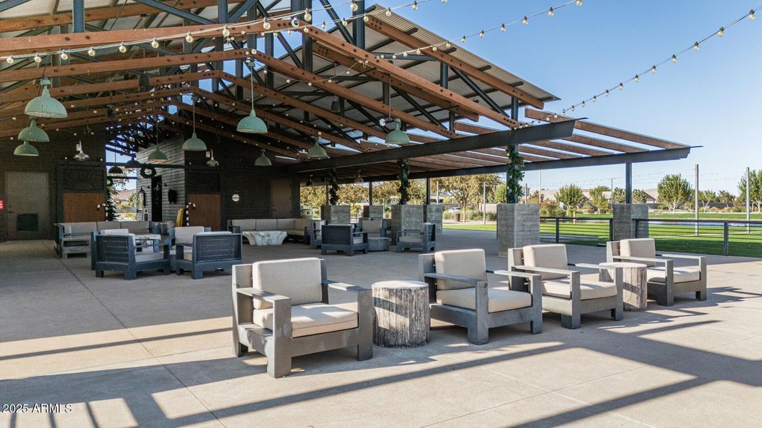 02 Excelsior 02 Excelsior