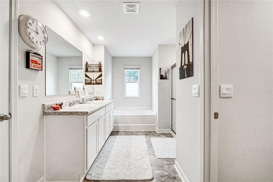 Furnished interior view inside a new home in , Dawsonville (Image 17).