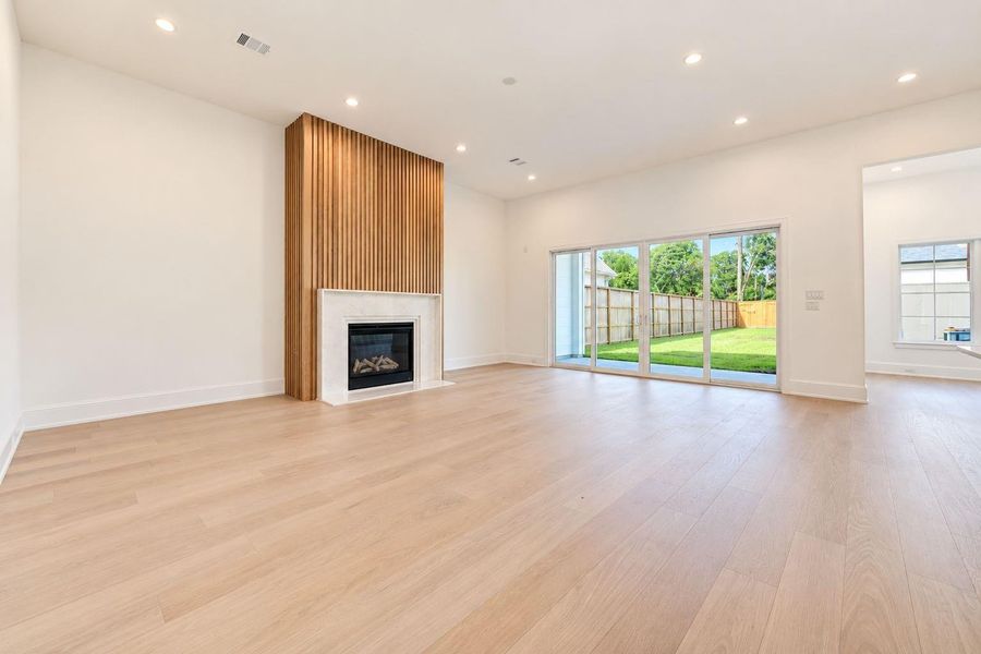 Spacious, unfurnished interior of a new home in , Houston (Image 19). Spacious, unfurnished interior of a new home in , Houston (Image 19).