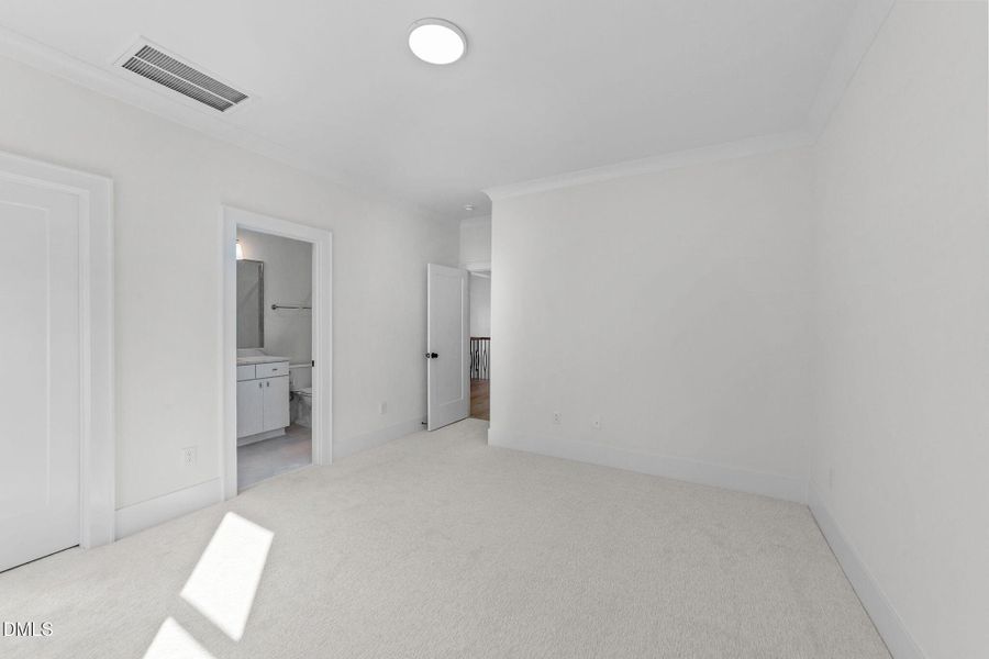 53-web-or-mls-VB4A5696