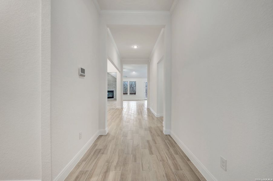 Spacious, unfurnished interior of a new home in Everly Estates, San Antonio (Image 34).
