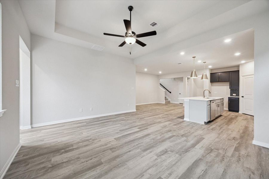 Spacious, unfurnished interior of a new home in Elyson, Katy (Image 28).