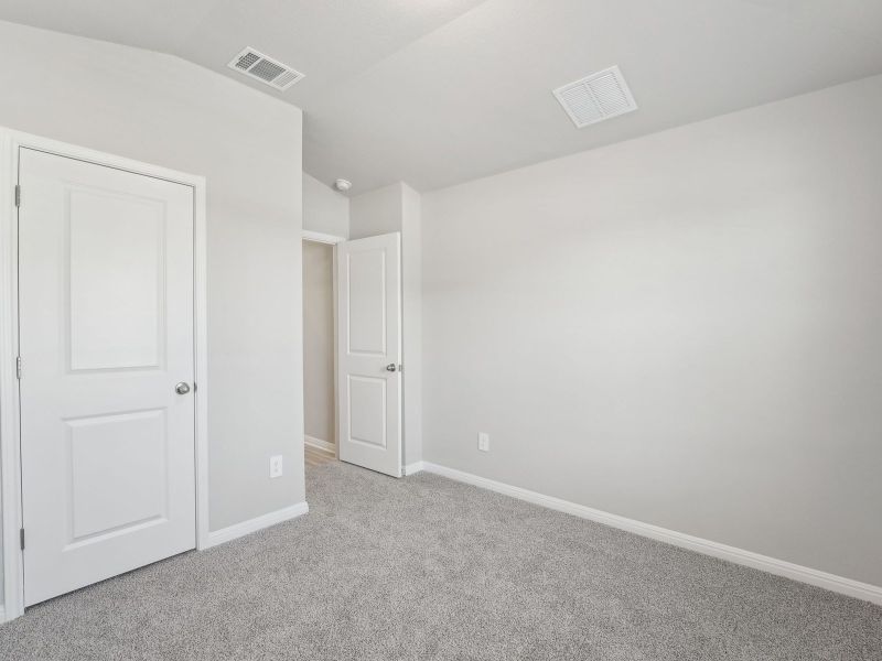 Spacious, unfurnished interior of a new home in Waterstone Crossing, Kyle (Image 9). Spacious, unfurnished interior of a new home in Waterstone Crossing, Kyle (Image 9).