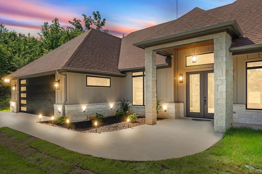 Exterior details and patio area of a home in , Winona (Image 30).