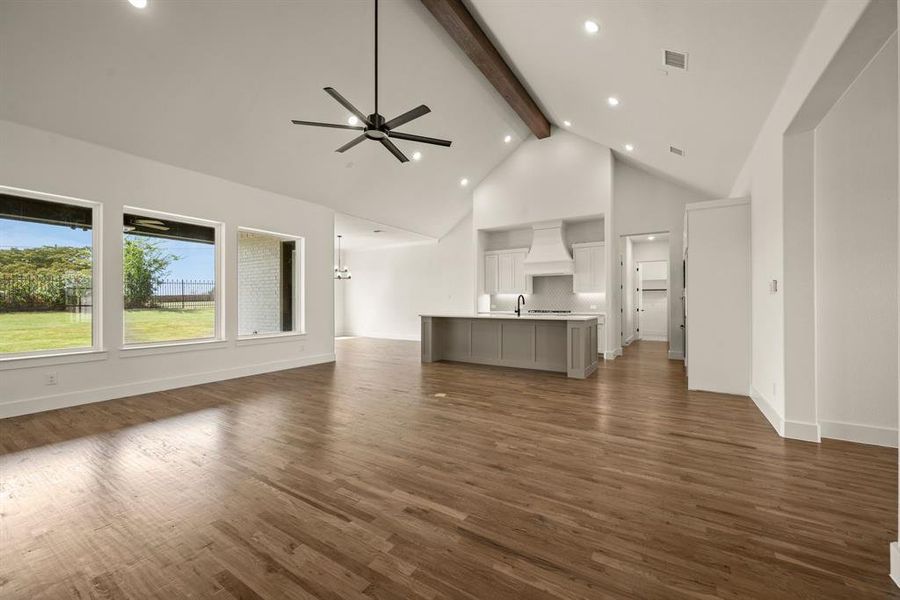 Image 39 of a home in Highland Oaks.