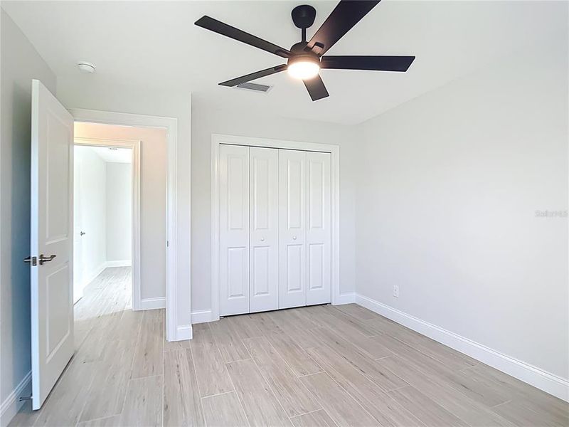 Spacious, unfurnished interior of a new home in , Port Charlotte (Image 19).