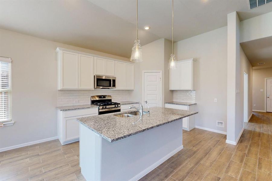 Furnished interior view inside a new home in Mobberly Farms, Pilot Point (Image 12).