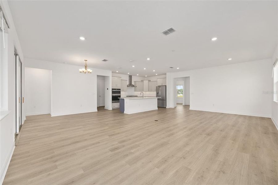 Spacious, unfurnished interior of a new home in , Ocala (Image 29).