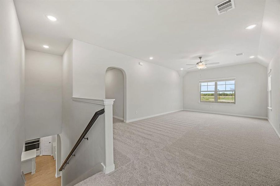 14-web-or-mls-1423-foxglove-pk 14-web-or-mls-1423-foxglove-pk