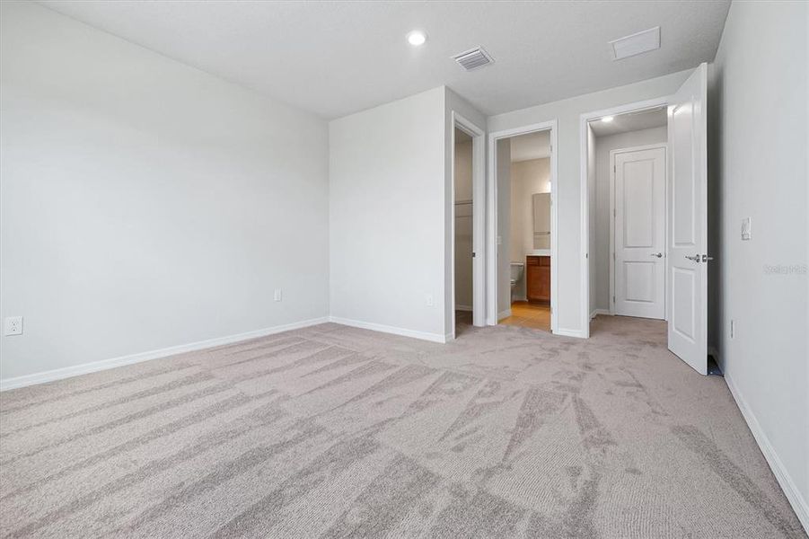 Spacious, unfurnished interior of a new home in , Orlando (Image 34). Spacious, unfurnished interior of a new home in , Orlando (Image 34).