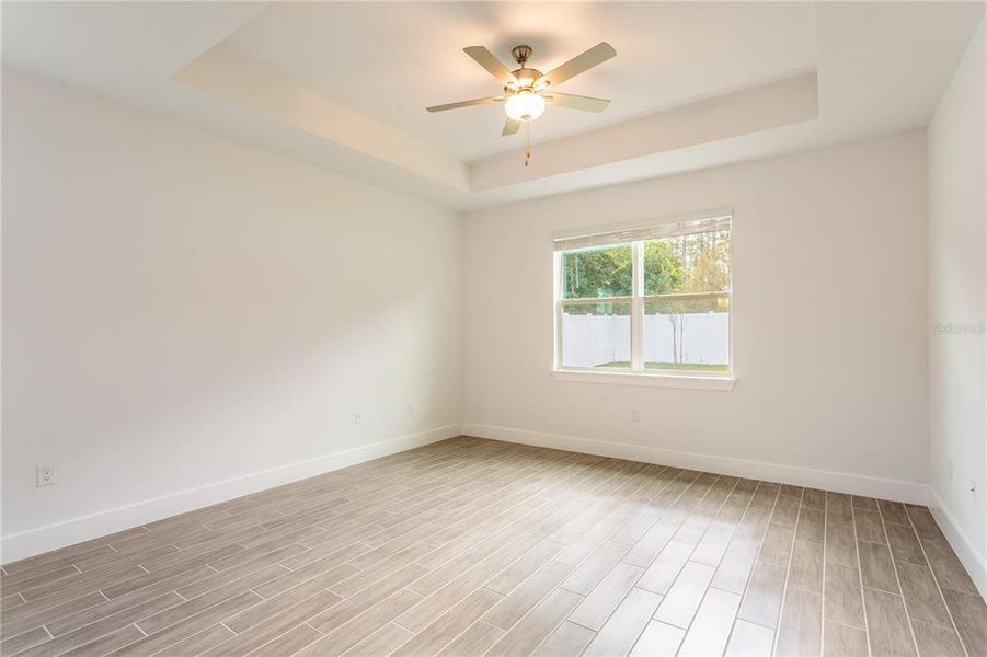 Spacious, unfurnished interior of a new home in , Punta Gorda (Image 13).