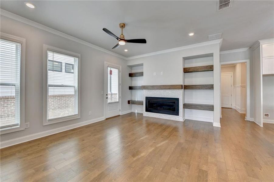 Spacious, unfurnished interior of a new home in , Buford (Image 61).