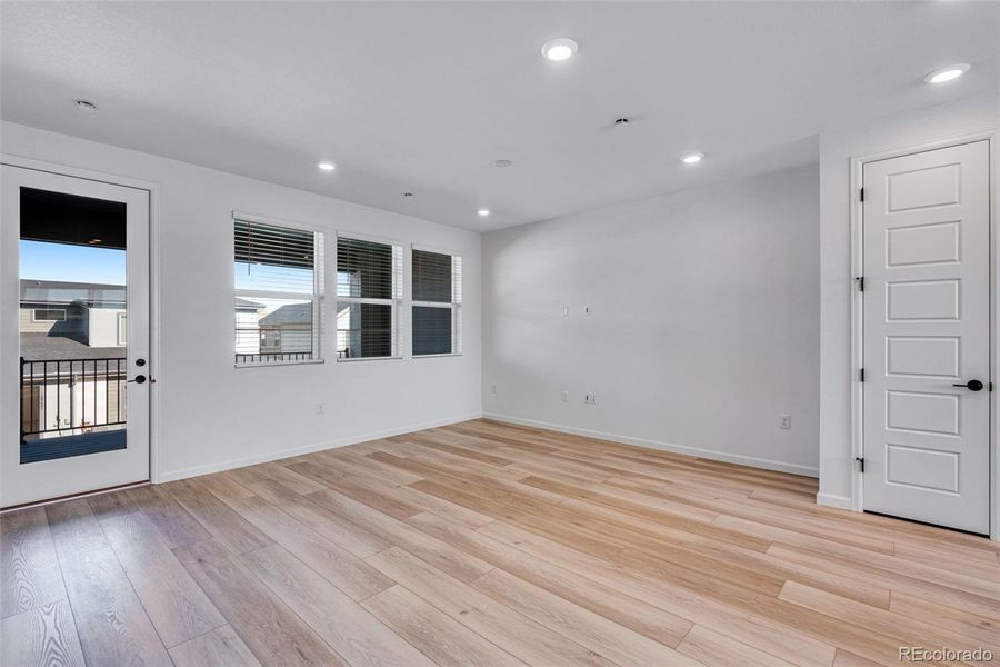 Spacious, unfurnished interior of a new home in , Arvada (Image 26).