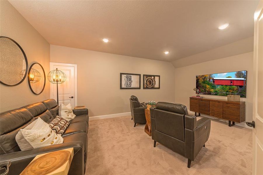 Beazer Homes Woodcreek Laredo Floorplan. This is not a photo of the actual home, but is a photo of the Laredo floorplan.