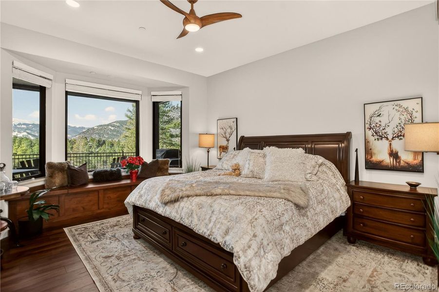 Furnished interior view inside a new home in , Evergreen (Image 9).