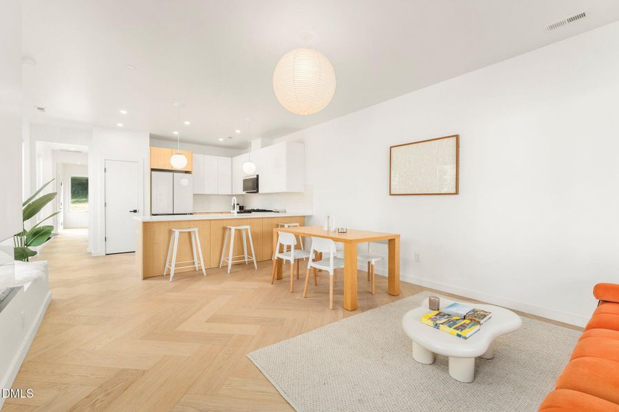 10-409 Alston St-10 10-409 Alston St-10