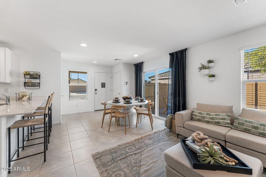 11-web-or-mls-DSC01047 11-web-or-mls-DSC01047