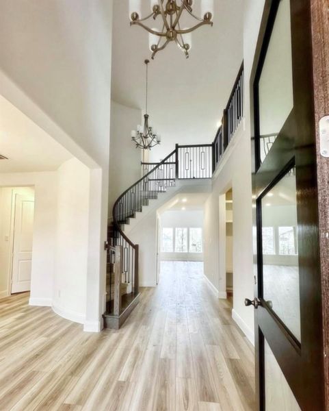 Spacious, unfurnished interior of a new home in Harper's Preserve - Classic Series, Conroe (Image 17). Spacious, unfurnished interior of a new home in Harper's Preserve - Classic Series, Conroe (Image 17).
