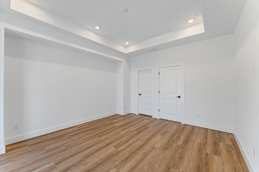 Spacious, unfurnished interior of a new home in , Houston (Image 35). Spacious, unfurnished interior of a new home in , Houston (Image 35).