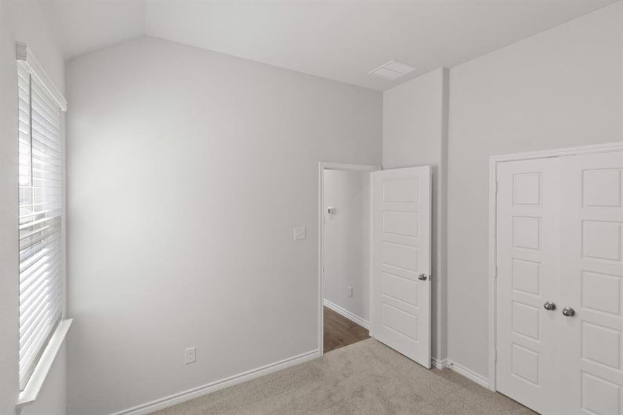 Spacious, unfurnished interior of a new home in Retreat at Fossil Creek, Fort Worth (Image 11). Spacious, unfurnished interior of a new home in Retreat at Fossil Creek, Fort Worth (Image 11).