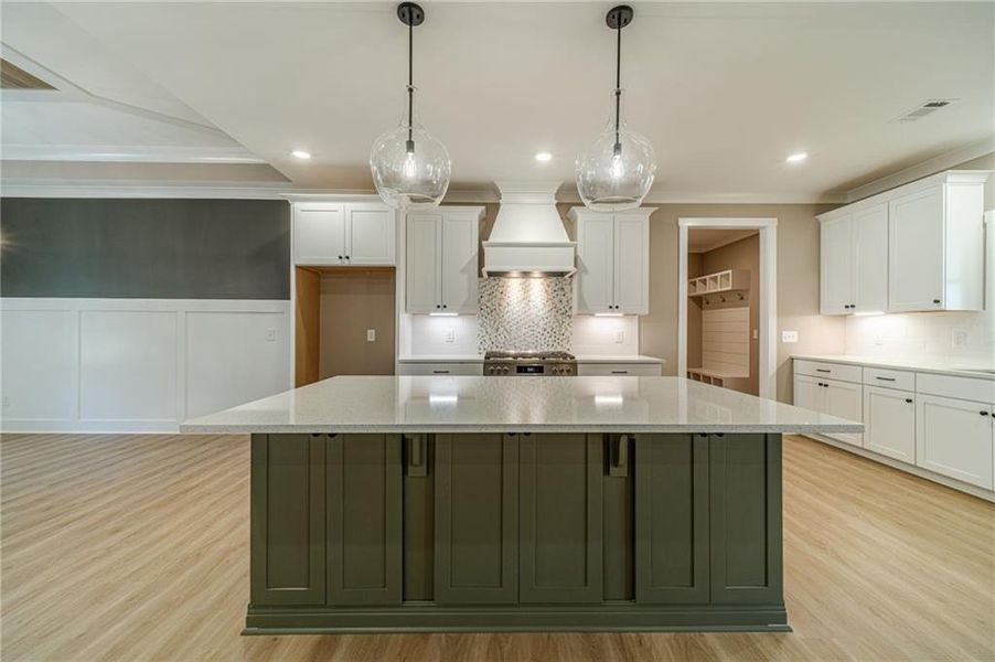 Furnished interior view inside a new home in , Monroe (Image 15).