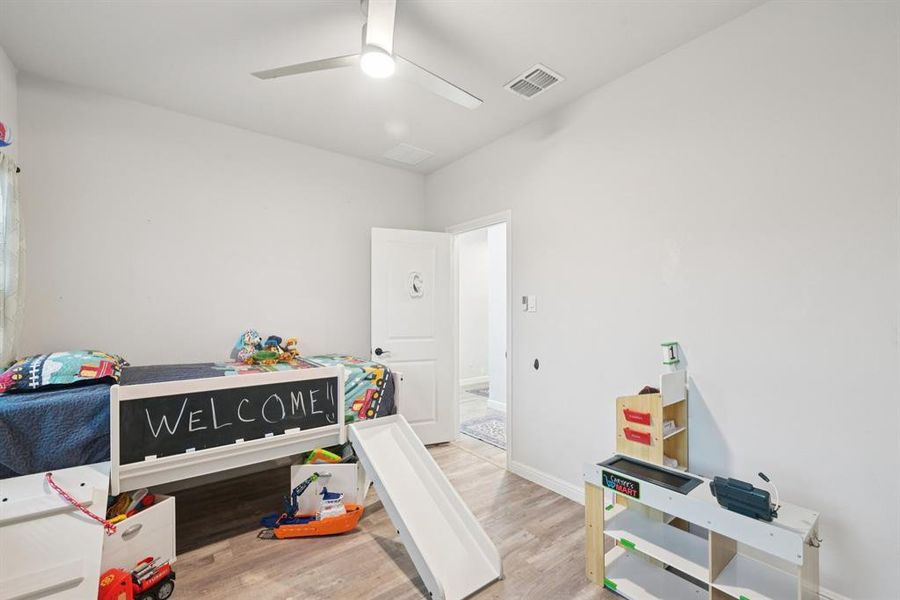 Furnished interior view inside a new home in Springhill South, Boyd (Image 19). Furnished interior view inside a new home in Springhill South, Boyd (Image 19).