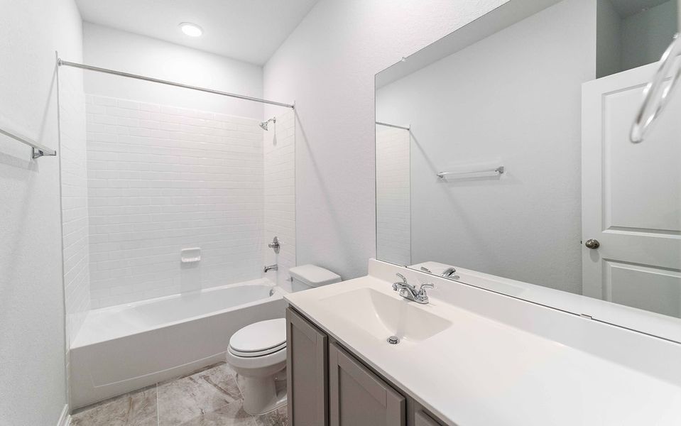 Furnished interior view inside a new home in Swenson Heights, Seguin (Image 7).