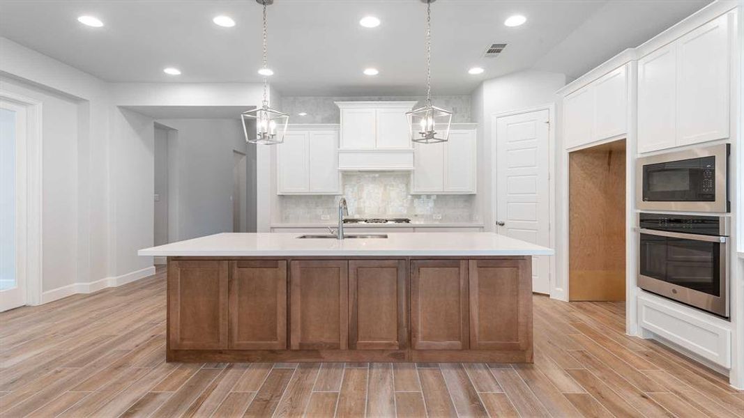 Furnished interior view inside a new home in The Heights At Uptown Celina 50', Celina (Image 8).