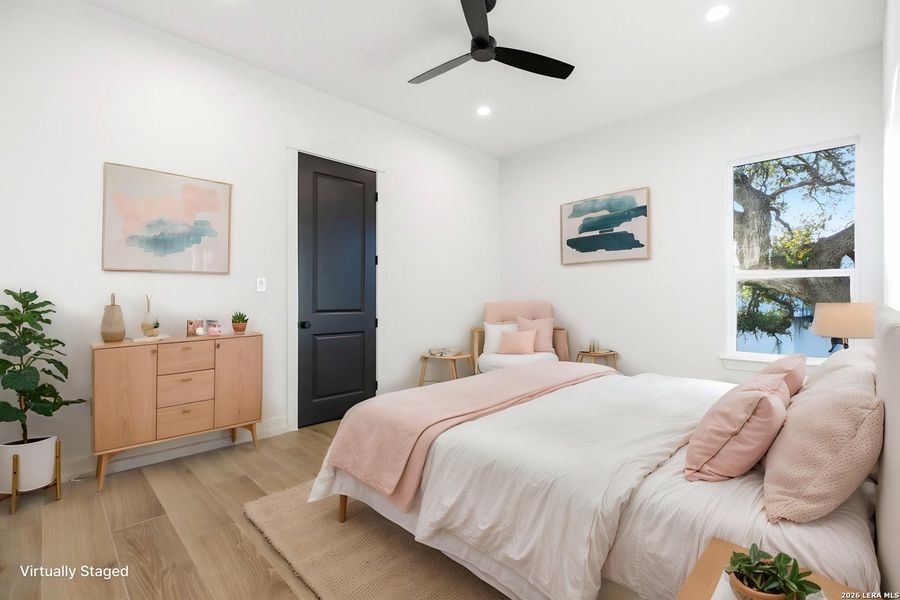 Furnished interior view inside a new home in , Bulverde (Image 41).