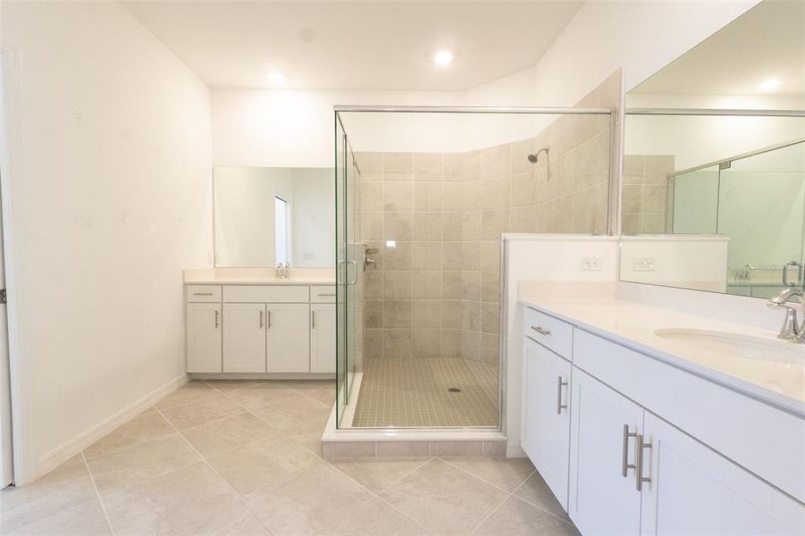 Furnished interior view inside a new home in , Punta Gorda (Image 20). Furnished interior view inside a new home in , Punta Gorda (Image 20).