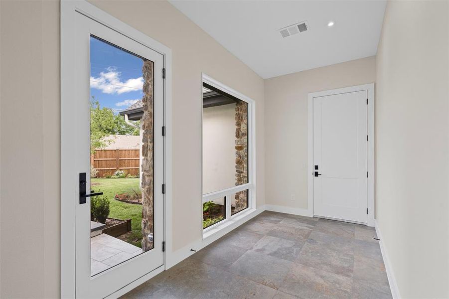 Spacious, unfurnished interior of a new home in , Dallas (Image 22). Spacious, unfurnished interior of a new home in , Dallas (Image 22).