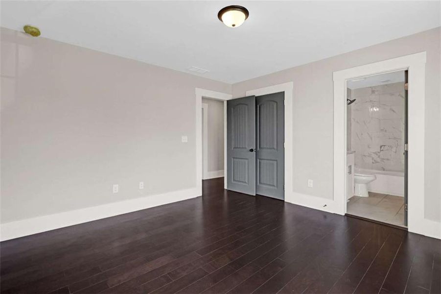 Spacious, unfurnished interior of a new home in , Conyers (Image 15).
