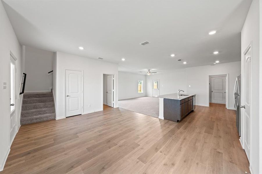 Spacious, unfurnished interior of a new home in Big Sky Estates, Ponder (Image 6).