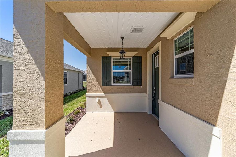 Exterior details and patio area of a home in , Ocala (Image 26).