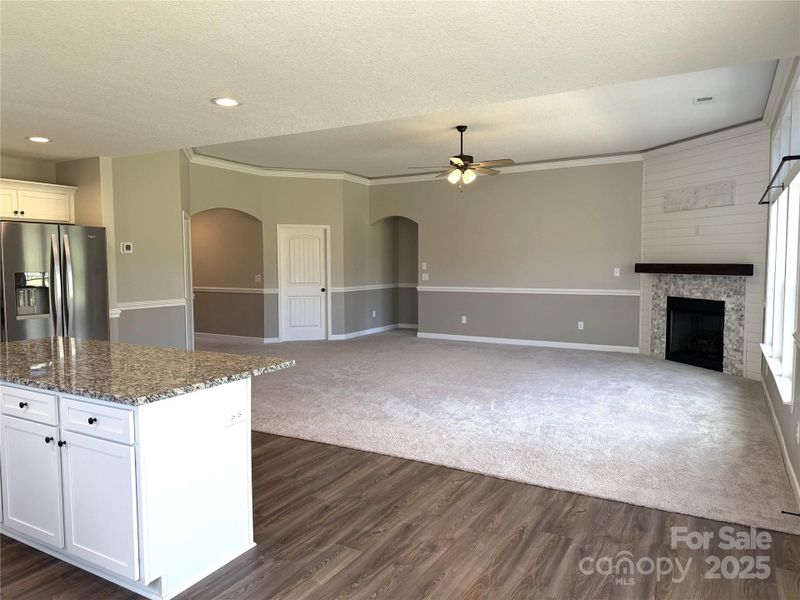 Image 16 of a home in .