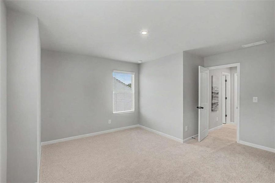 Spacious, unfurnished interior of a new home in The Reserve at Chapel Hill Phase II, Douglasville (Image 23). Spacious, unfurnished interior of a new home in The Reserve at Chapel Hill Phase II, Douglasville (Image 23).