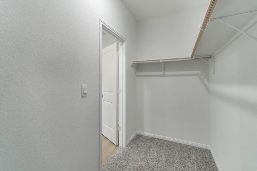 Spacious, unfurnished interior of a new home in Bar W Ranch, Leander (Image 18). Spacious, unfurnished interior of a new home in Bar W Ranch, Leander (Image 18).