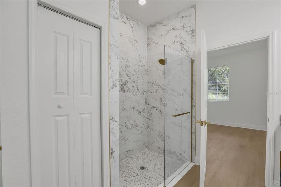 Image 30 of a home in .