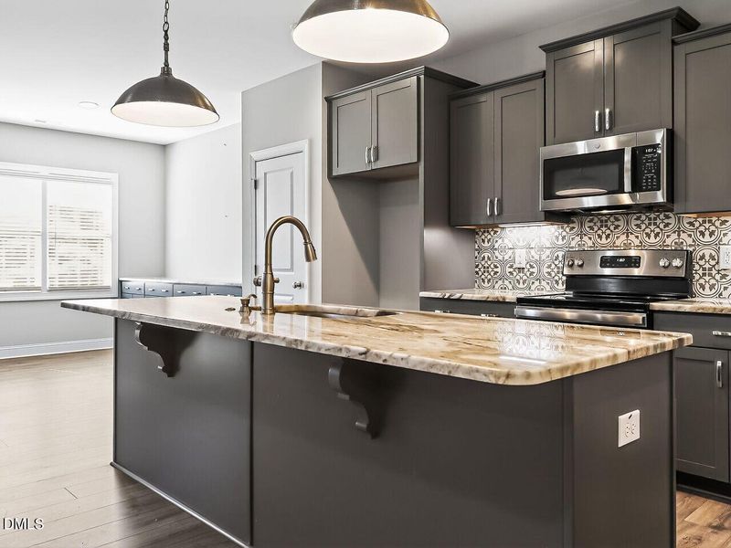 012-1280x960-kitchen 012-1280x960-kitchen