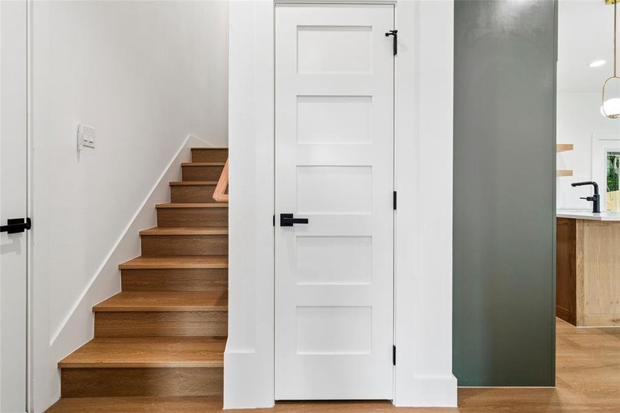 Image 37 of a home in .