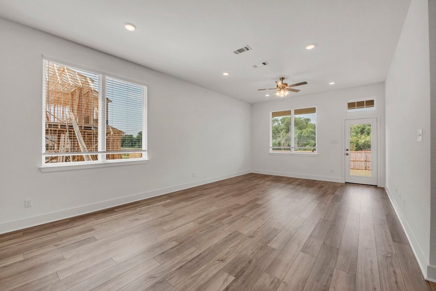 Spacious, unfurnished interior of a new home in Liberty Oaks, Waco (Image 12). Spacious, unfurnished interior of a new home in Liberty Oaks, Waco (Image 12).